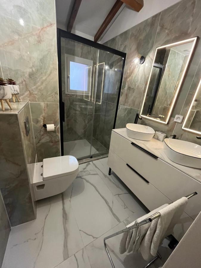 Appart Hotel Le 8 Le Duplex Mâcon Eksteriør bilde